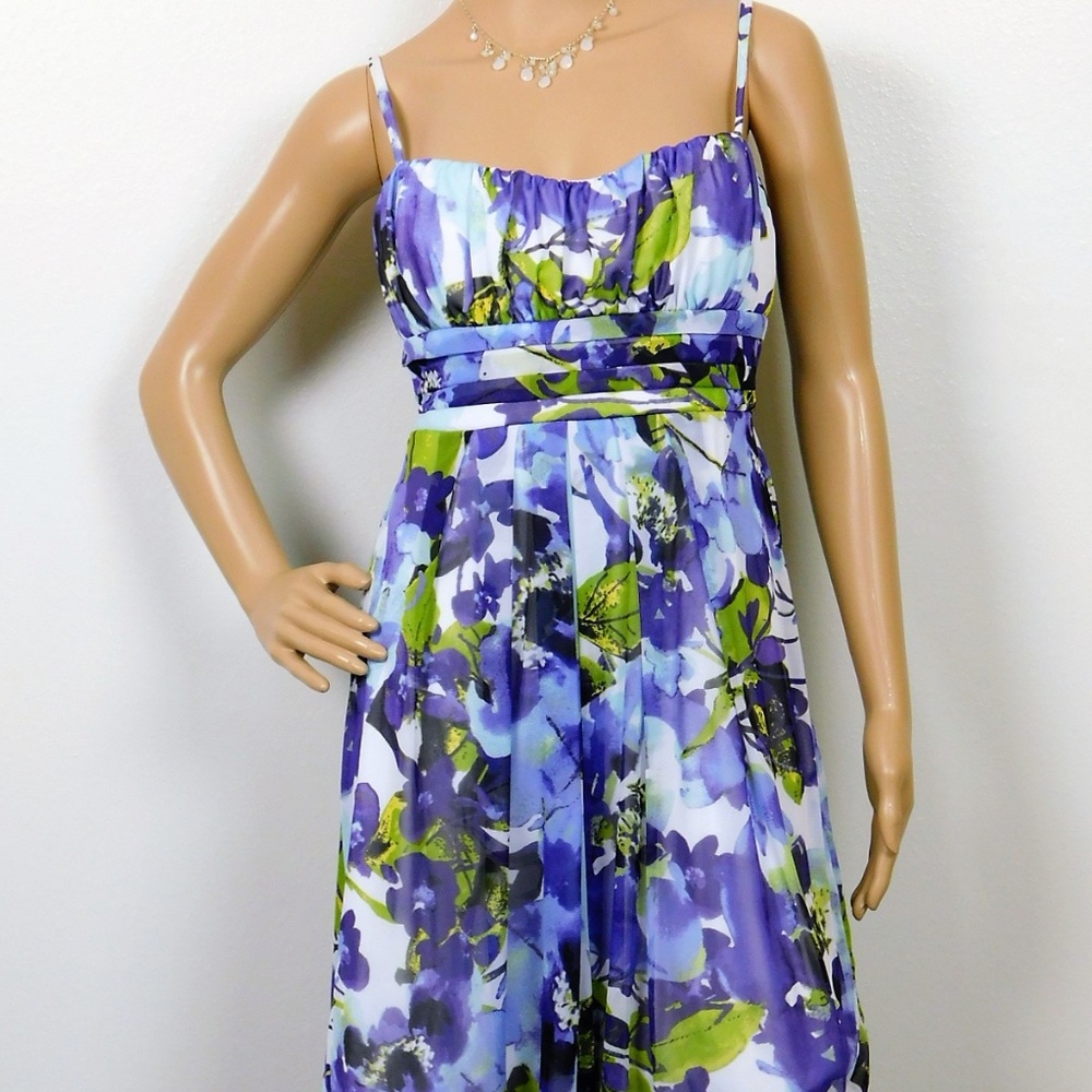 Amy Byer Juniors Floral Sleeveless Special Occasion Dress Size Large‎ 11/13